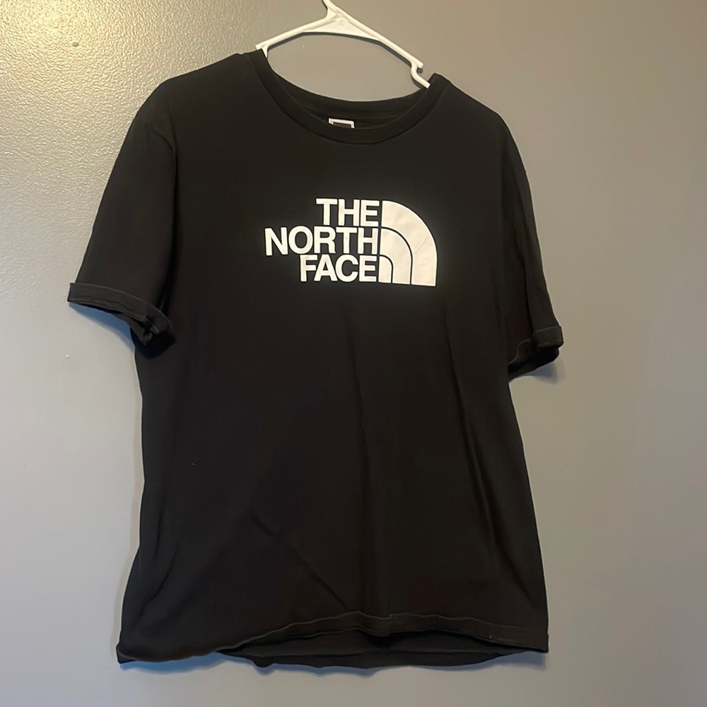 Men North Face tshirt *